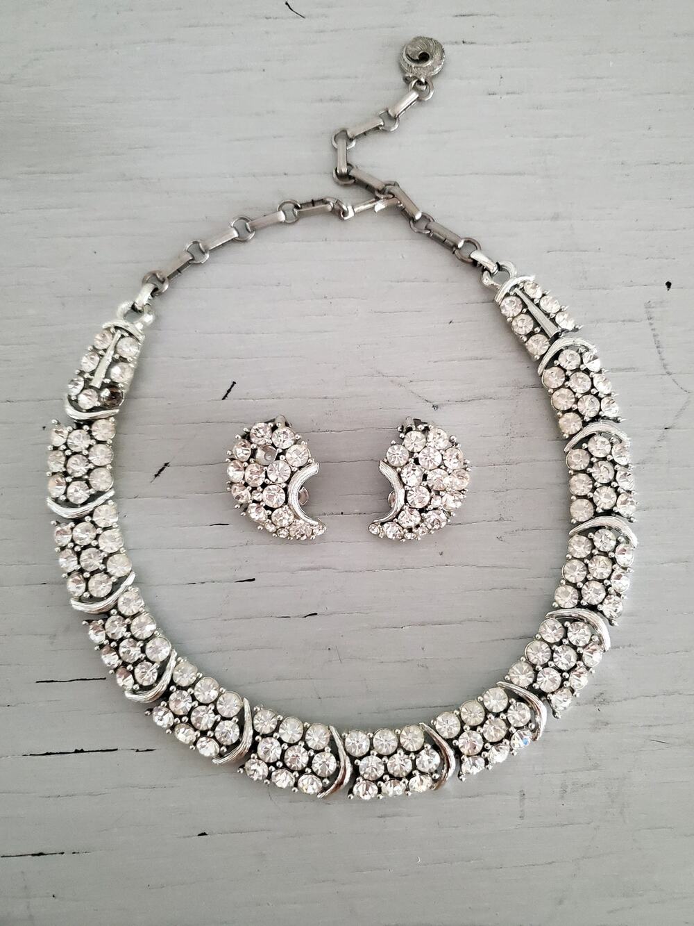 Vintage Lisner Clear Rhinestone Necklace Choker and Earring Set